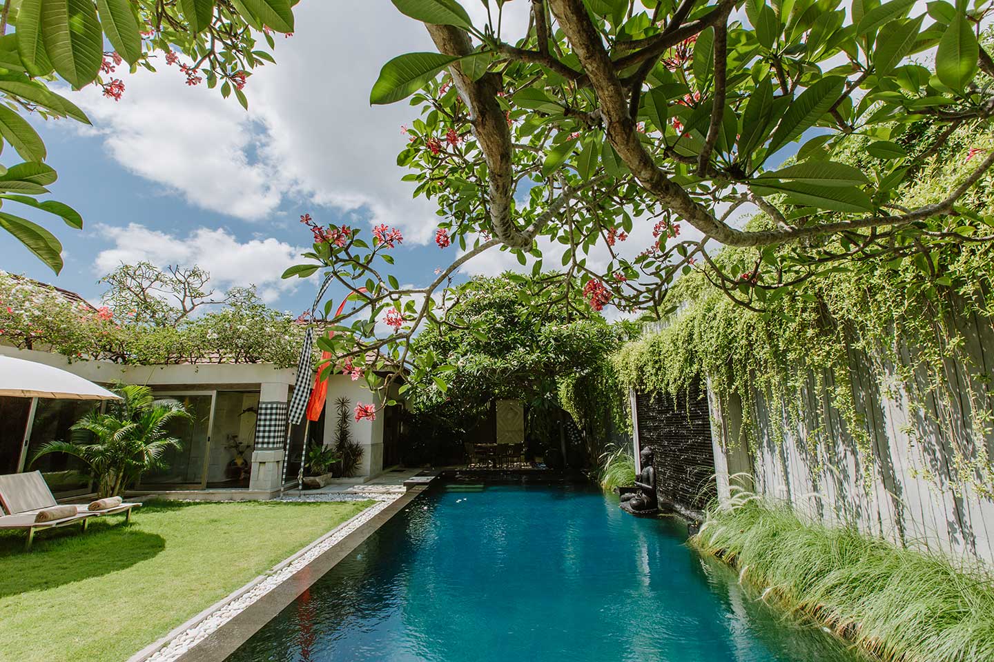 villa in bali, jimbaran villa, jimbaran resort, bali resort, pronoia villa, pronoia resort
